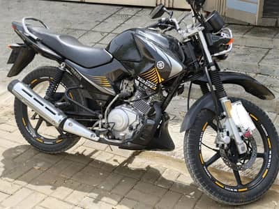 Yamaha YBR 125G 2025