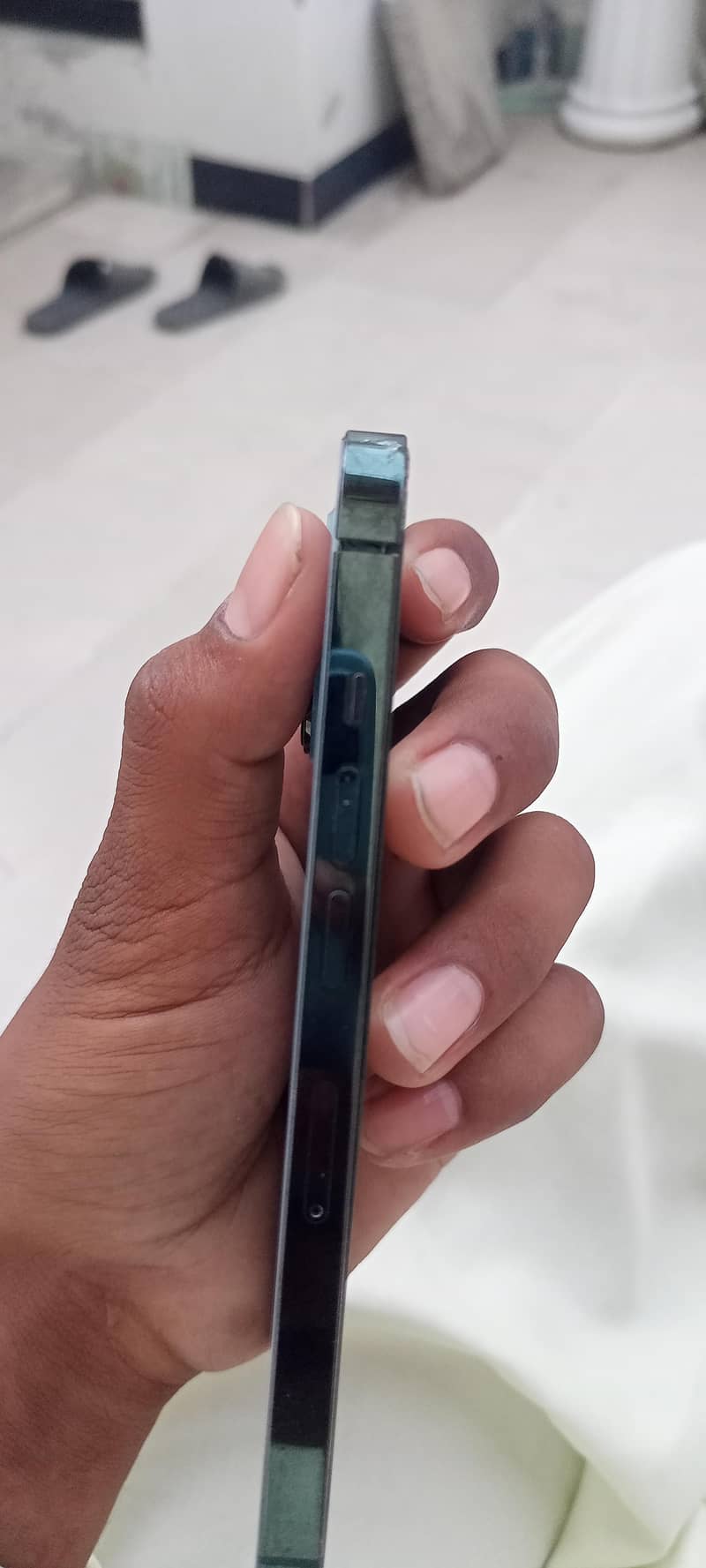 Apple iPhone 13 Pro 1