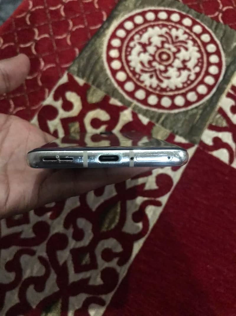 One Plus 8 TMO 4
