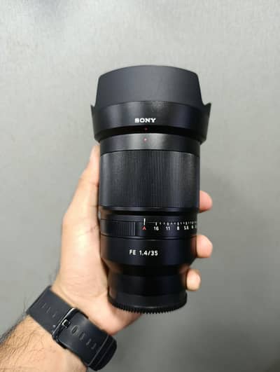 Sony 35mm f1.4 ZA Lens