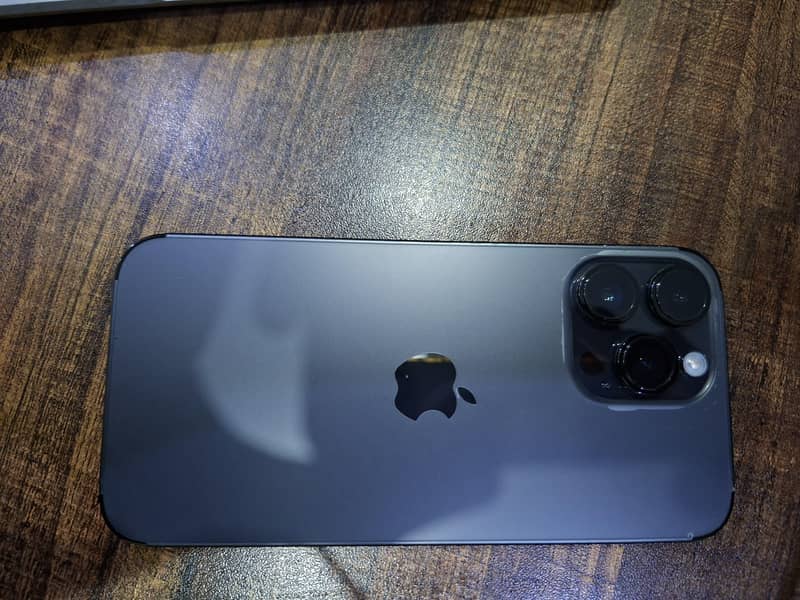 Apple iPhone 14 Pro Max 5