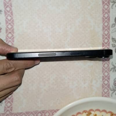 Apple iPhone 15