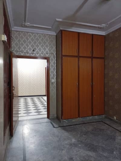 3.25Marla house for sale 3bad 3bath TV launch kitchen marble flooring woodwork good location