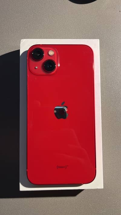 Apple iPhone 13