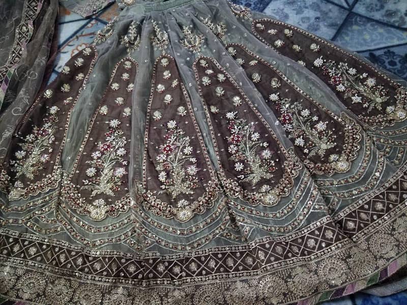 Embroidid Lehnga 4