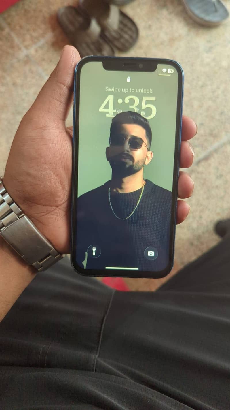 Apple iPhone 12 2
