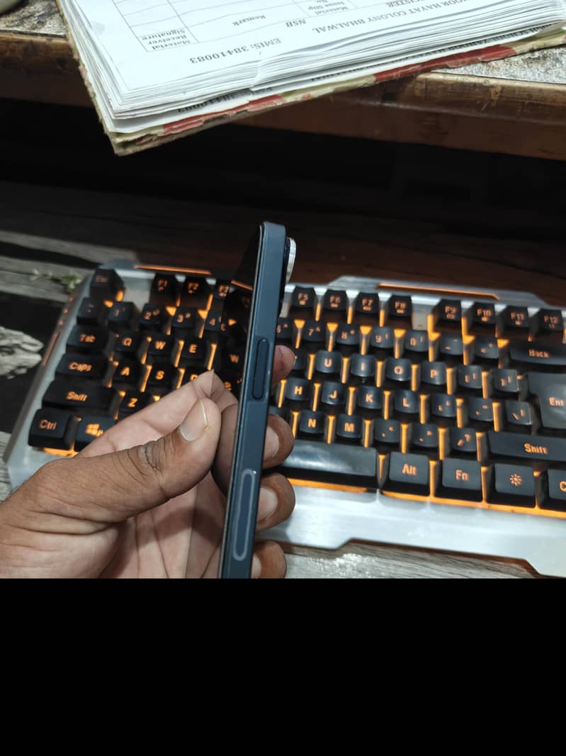 Apple iPhone 14 9
