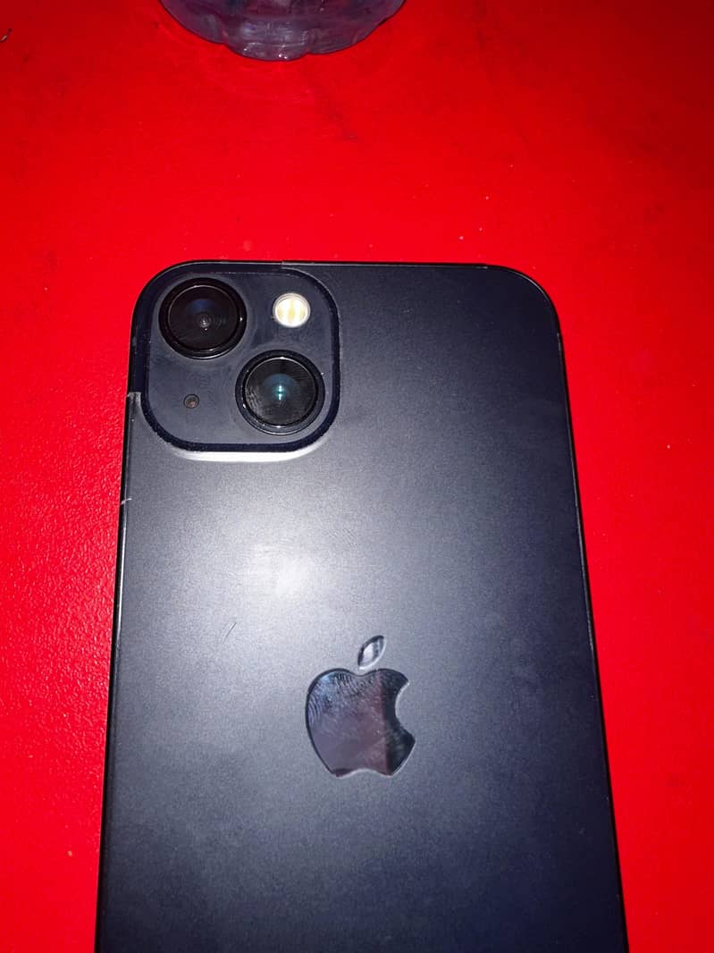 Apple iPhone 13 1