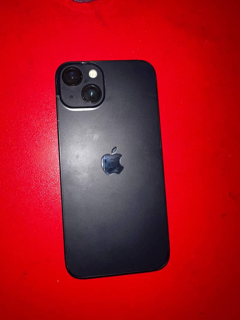 Apple iPhone 13 2