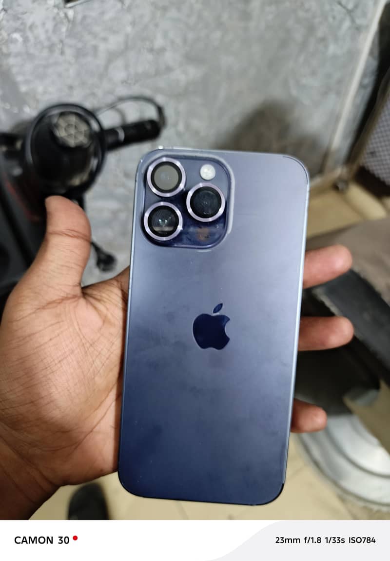 Apple iPhone 14 Pro Max 1