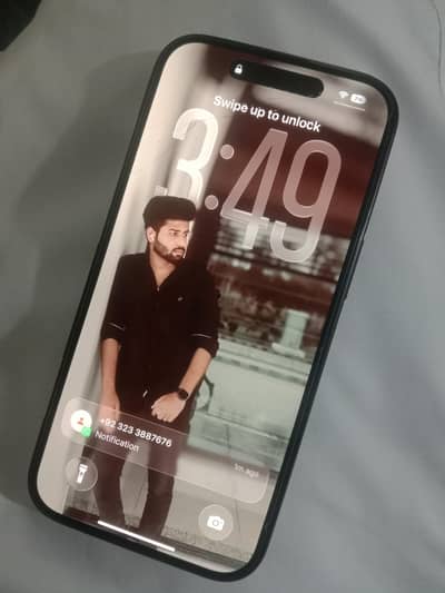 Apple iPhone 15