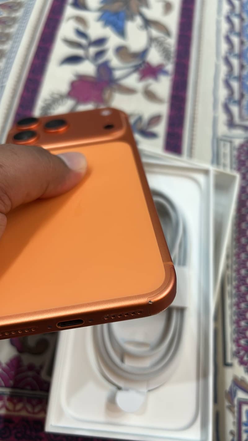 Apple iPhone 17 Pro Max 2