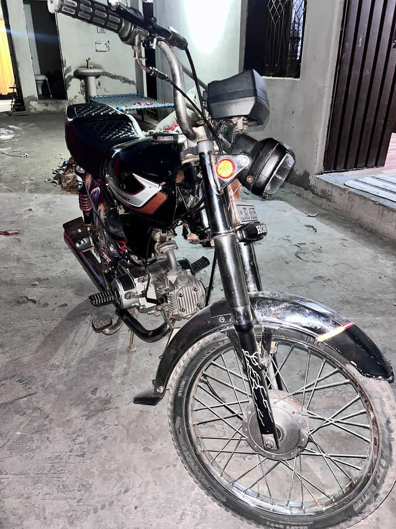 2018model baike 1