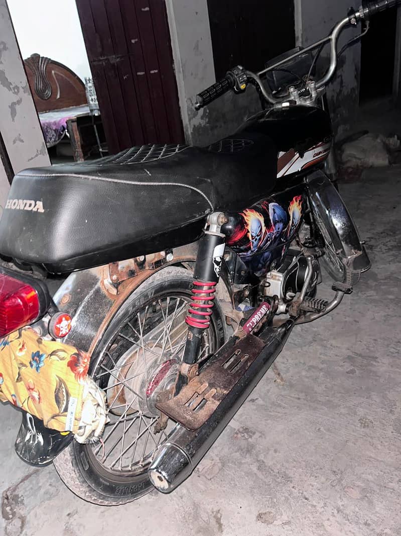2018model baike 3