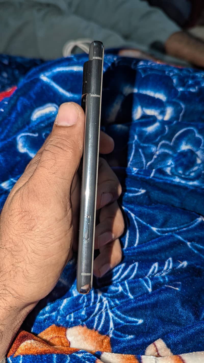 Google Pixel 8 Pro 1