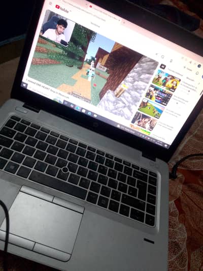laptop 10 of 10 condition ma h