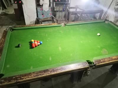 snoker table size 4.8