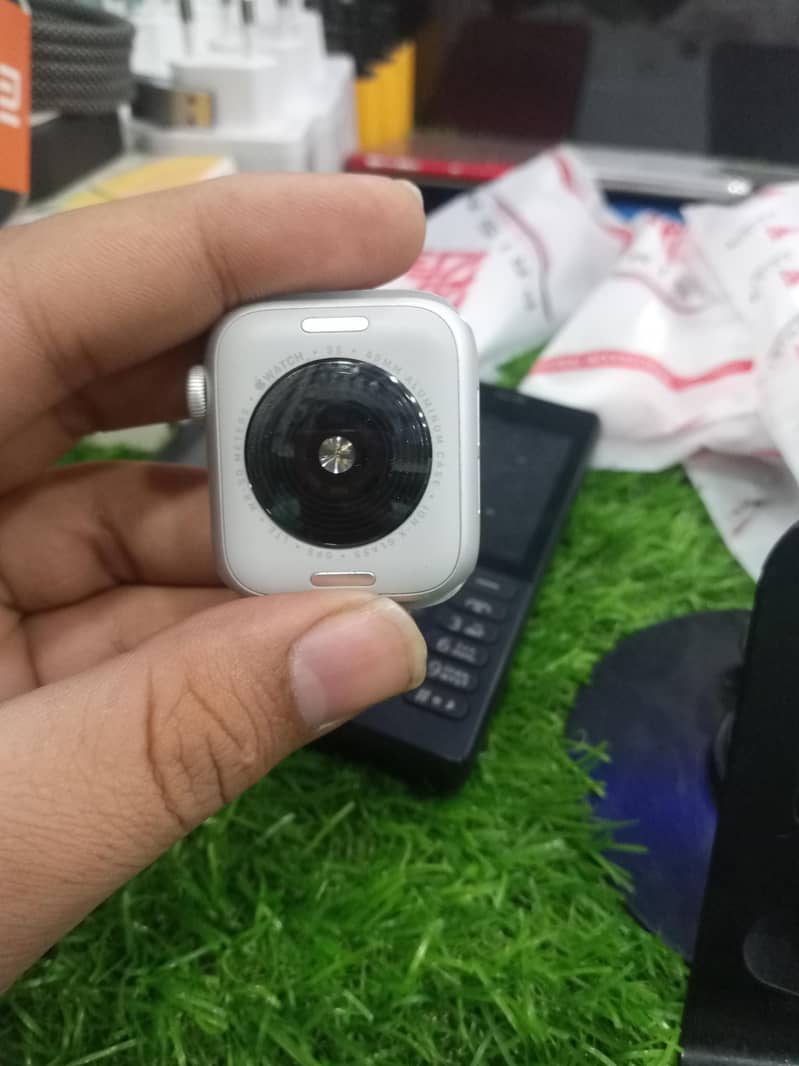 watch with box 10/10 2