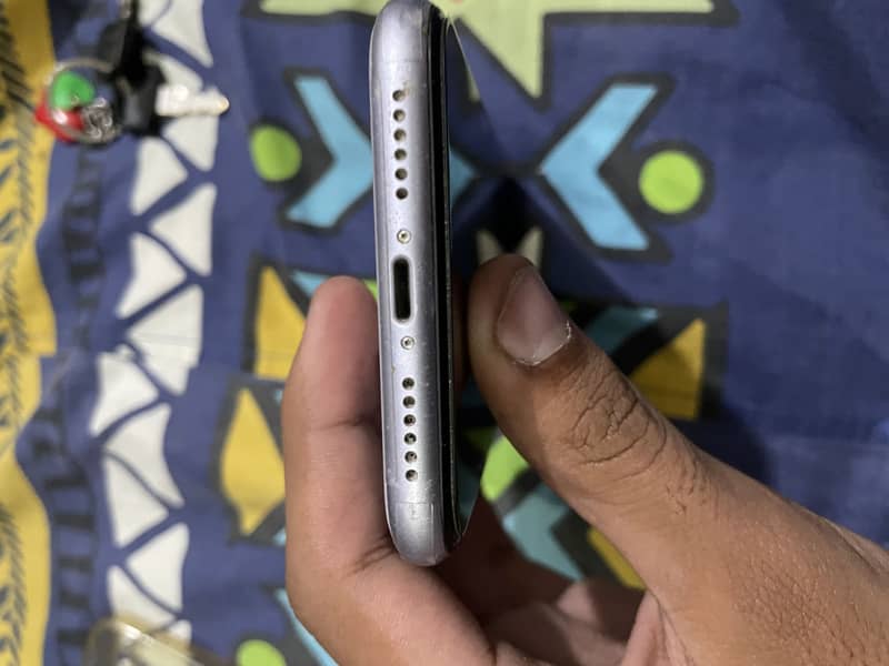 Apple iPhone 11 2