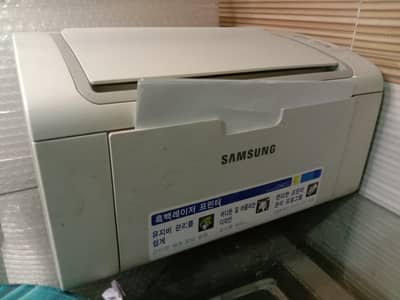 SAMSUNG LASER PRINTER NEW CONDITION