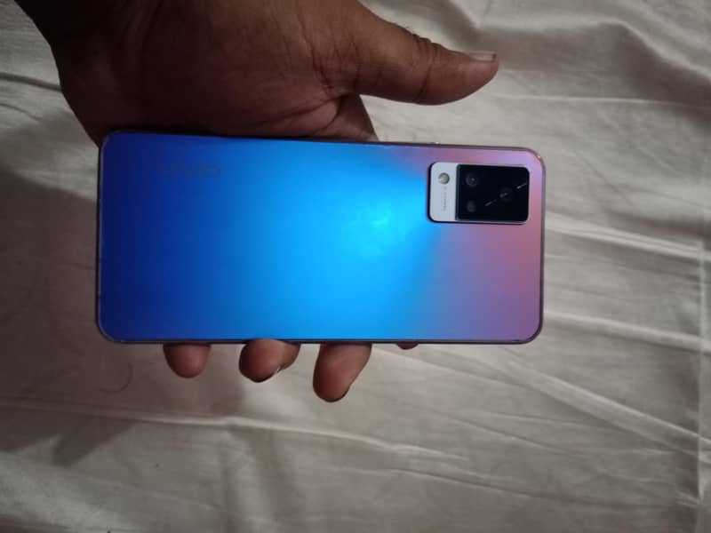 Vivo V21 6