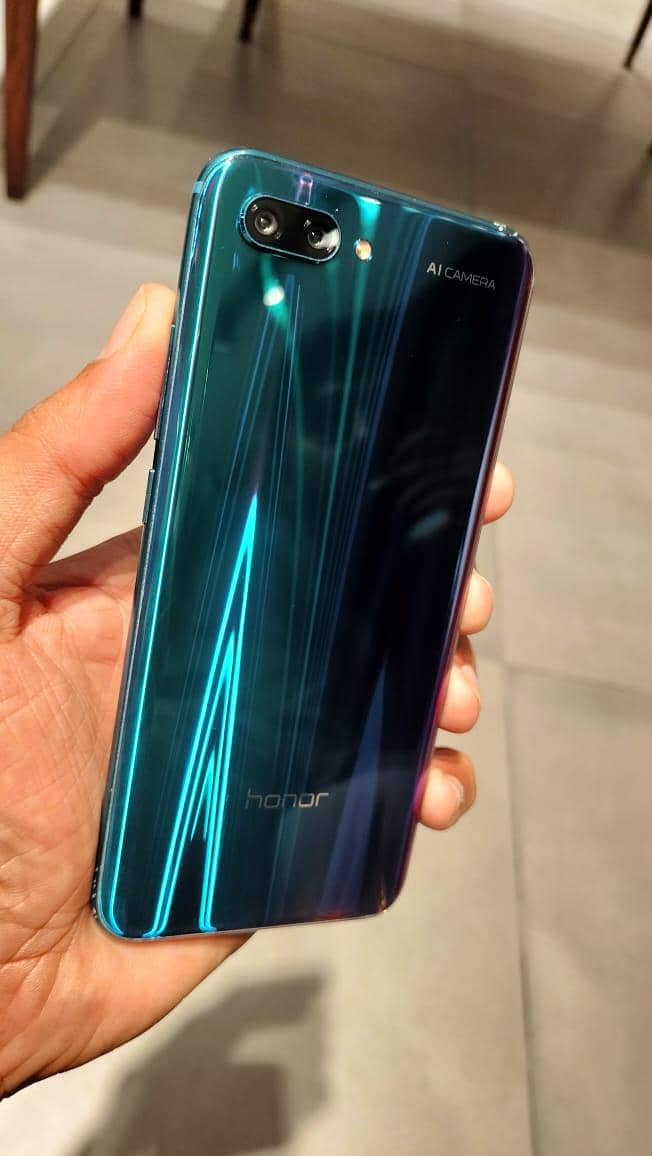 Honor 10 4
