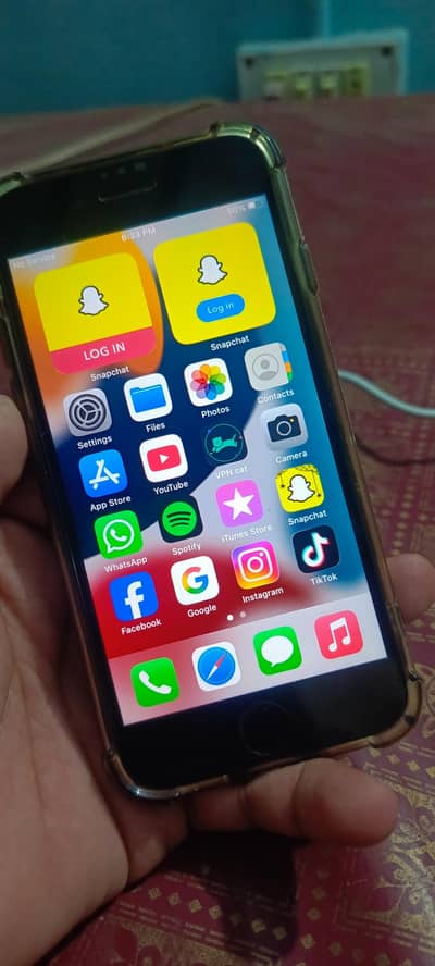 Apple iPhone 7 lush condition