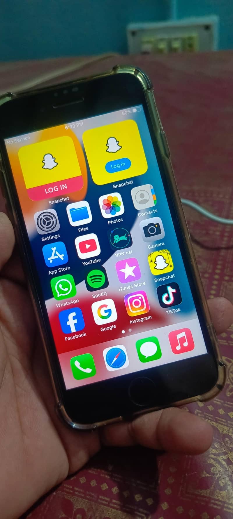 Apple iPhone 7 lush condition 0