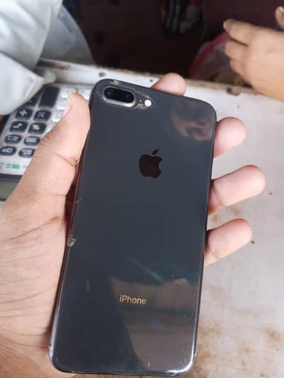 Apple iPhone 8 Plus