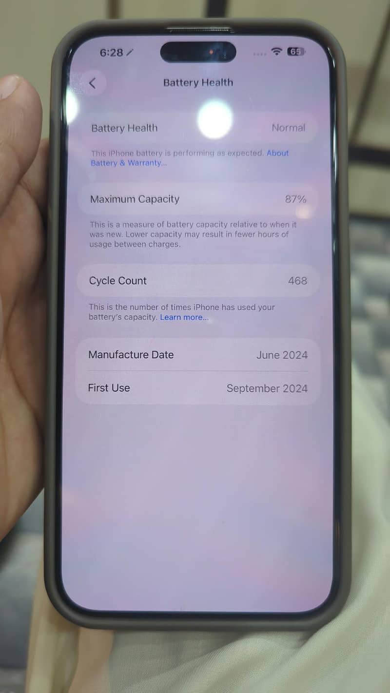 Apple iPhone 15 Pro Max 2