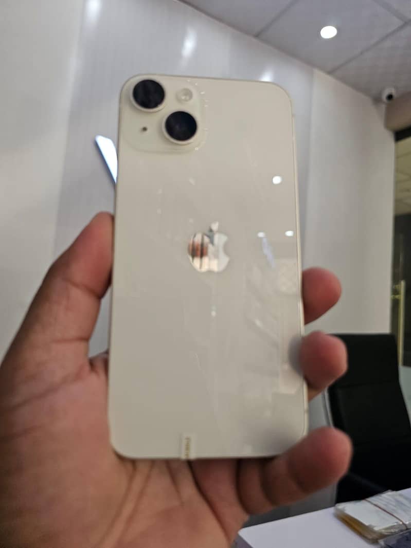 Apple iPhone 14 2