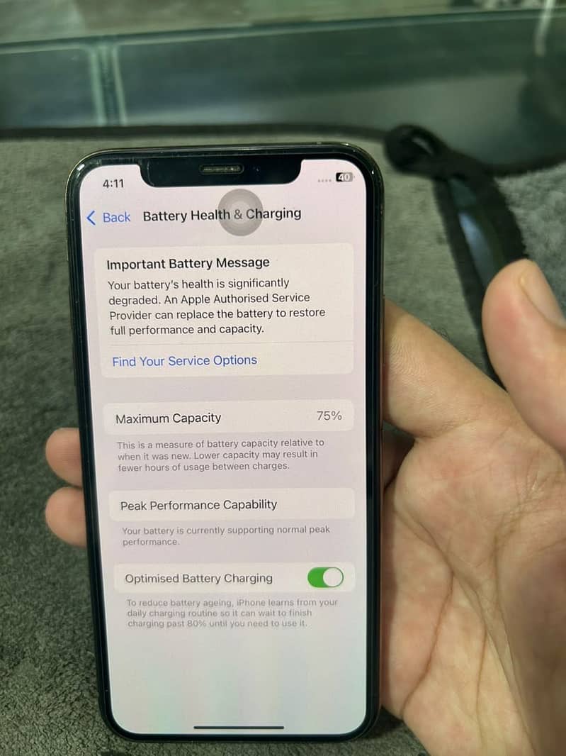 Apple iPhone XS 1