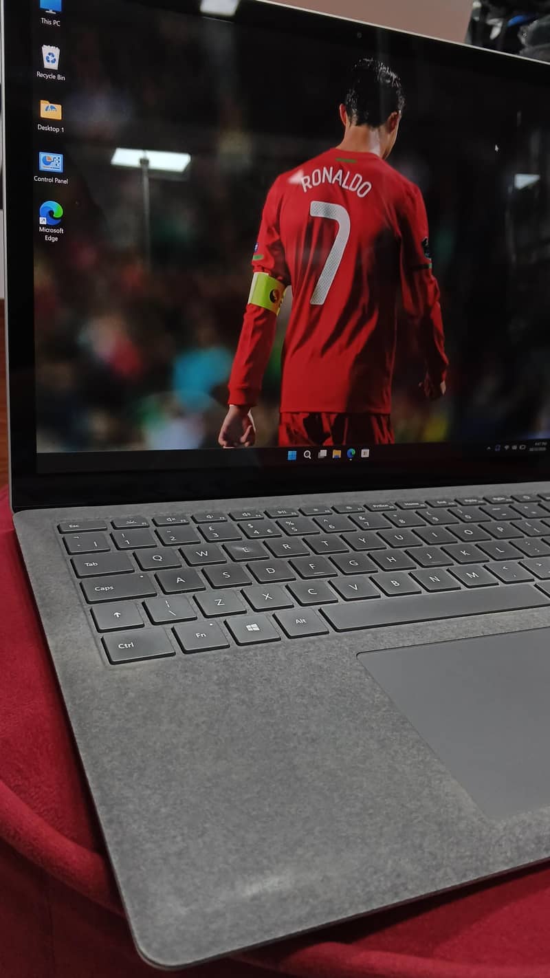 Microsoft Surface laptop 3 4
