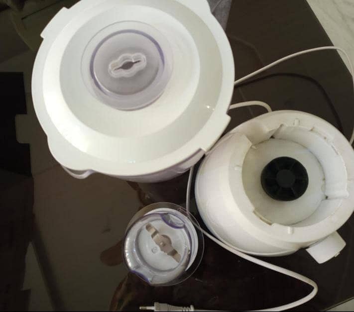 Dawlance Table Blender, Good Condition 0