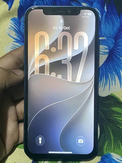 Apple iPhone 12