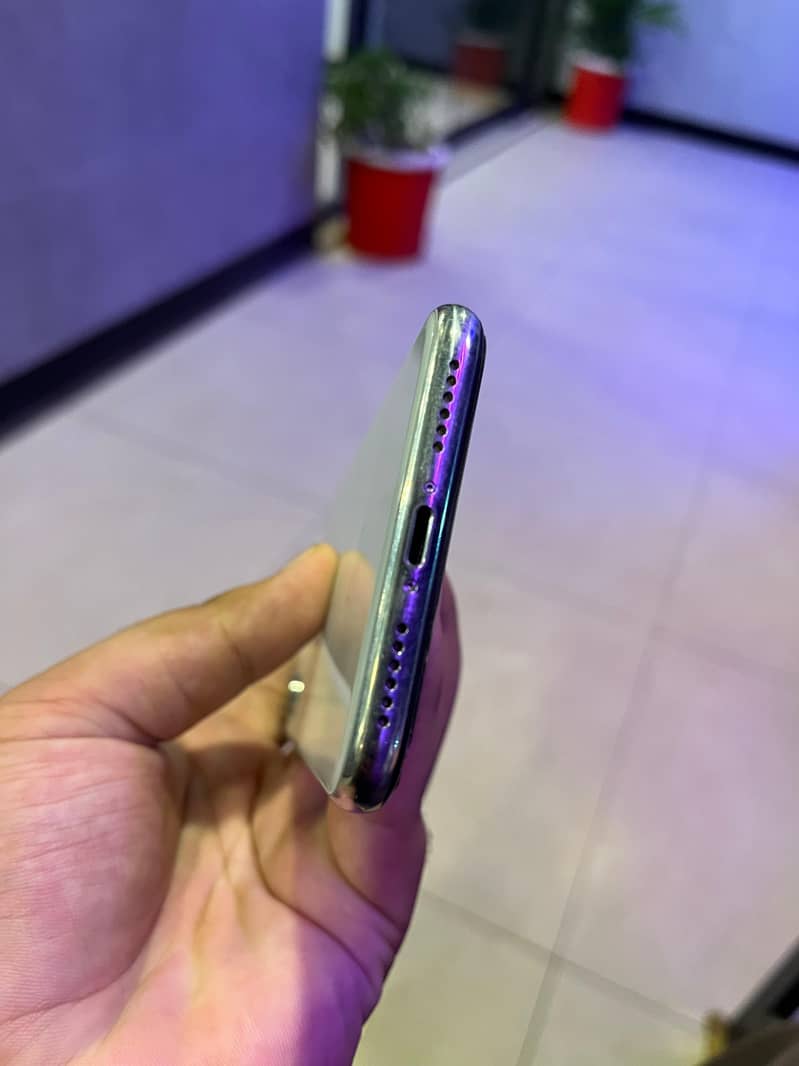 Apple iPhone X 1