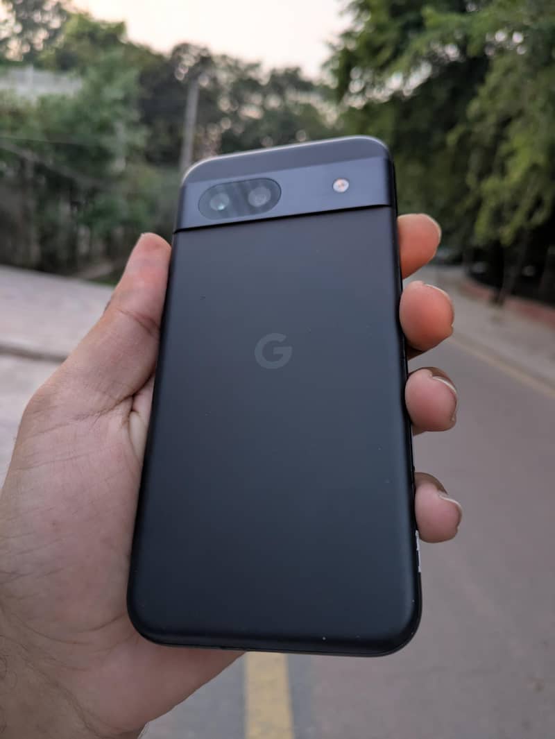 Google Pixel 8a 0