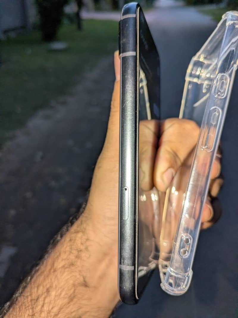 Google Pixel 8a 6