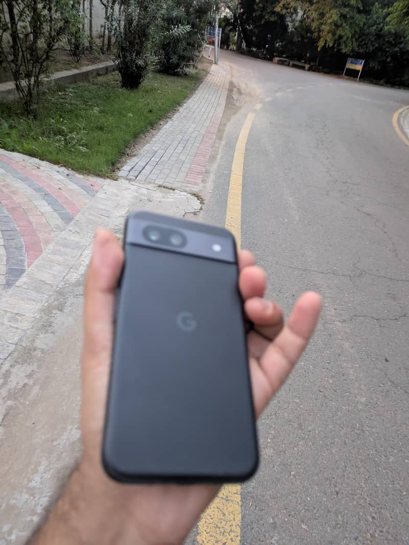 Google Pixel 8a 7