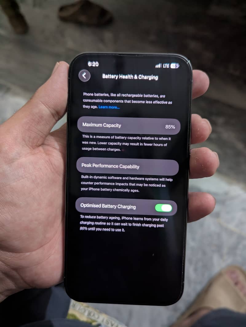 Apple iPhone 13 Pro Max 2