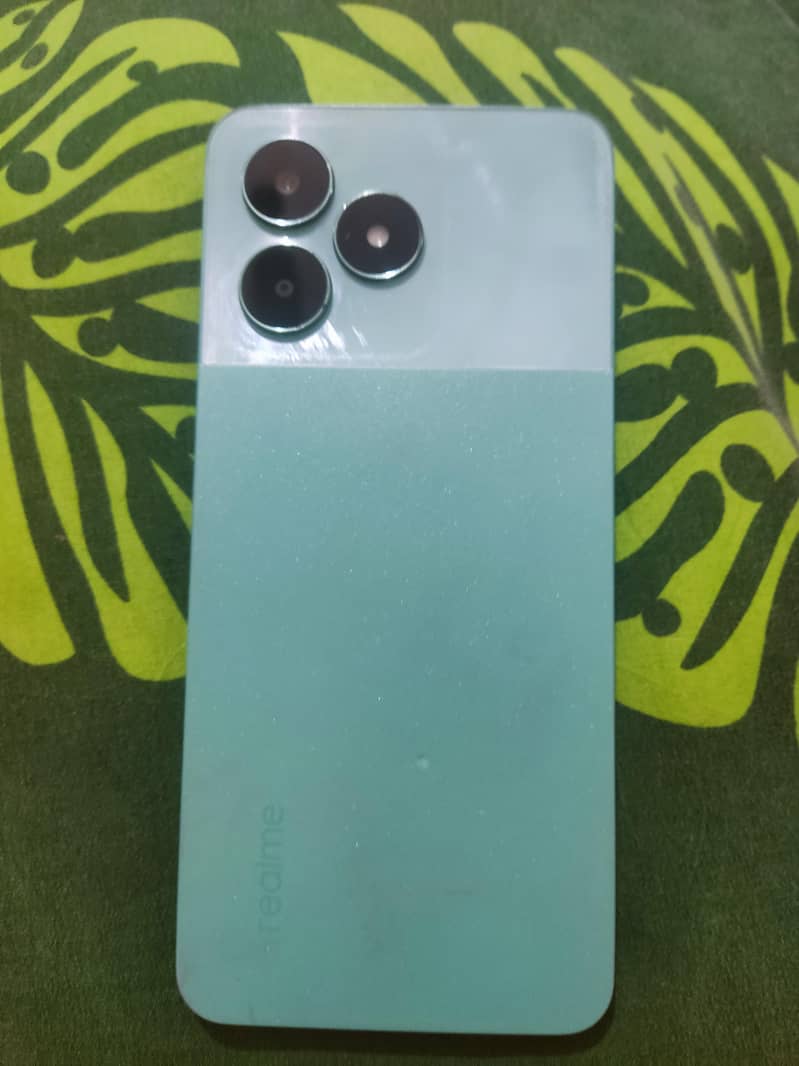 Realme C51 4