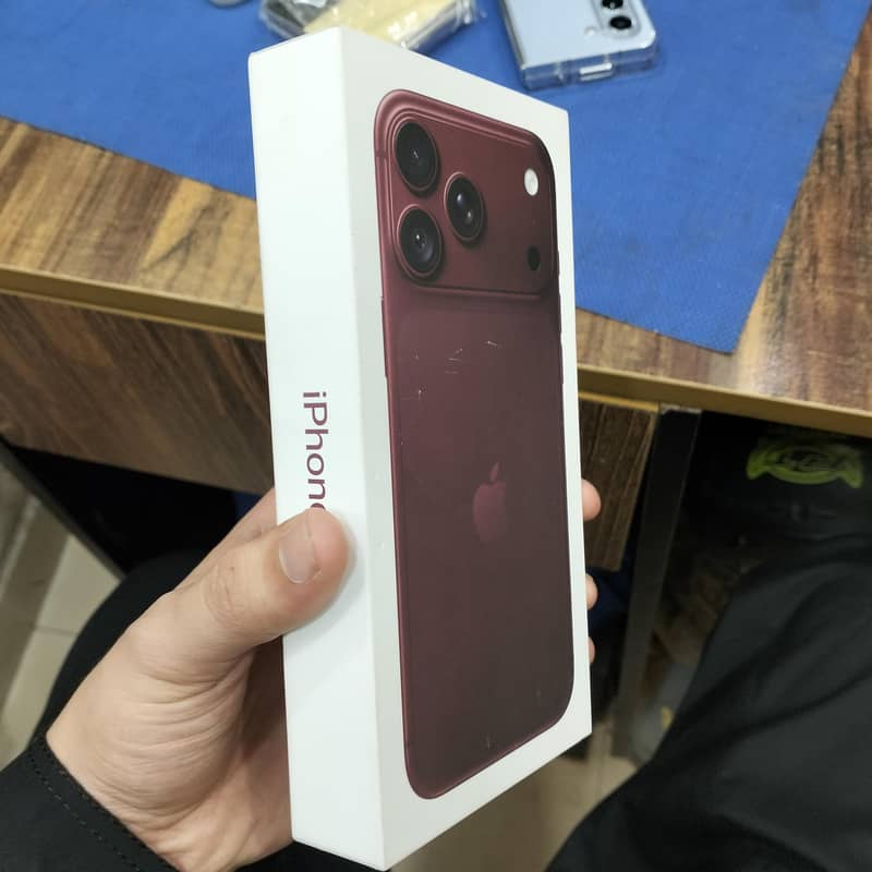 Apple iPhone 18 Pro Max 0