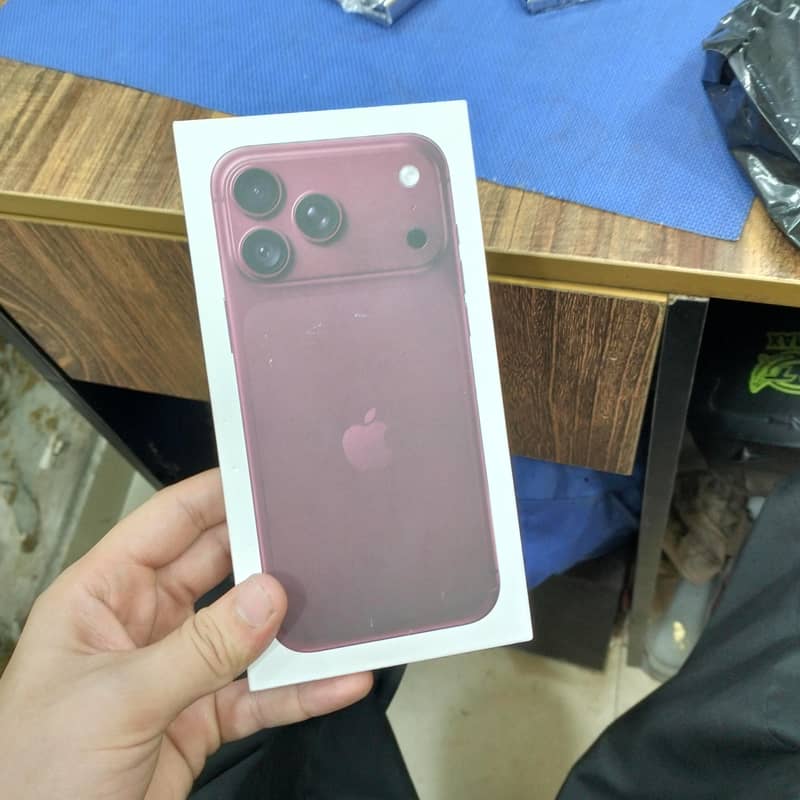 Apple iPhone 18 Pro Max 2