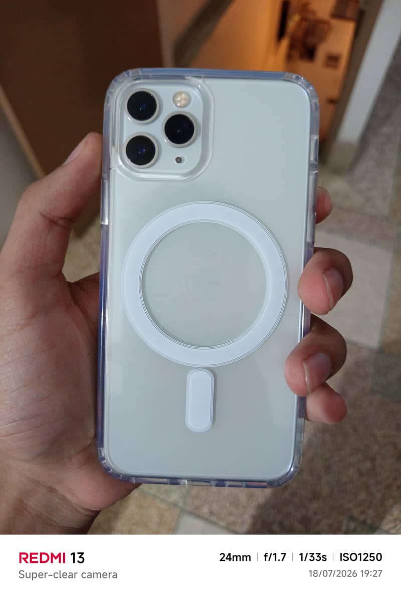 iPhone 11 pro sim working 6