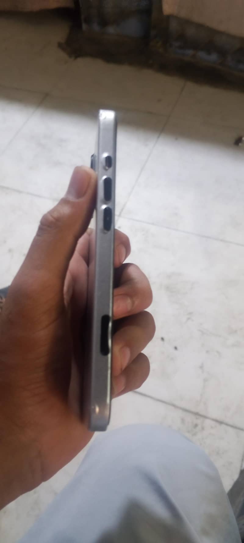 Apple iPhone 15 4