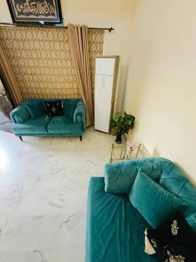 1 Kanal seperated gate Upper Portion In Available For Rent In Dha Phase 5