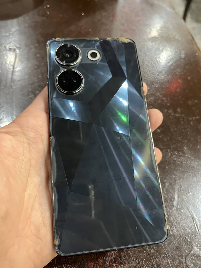 Tecno CAMON 20 2