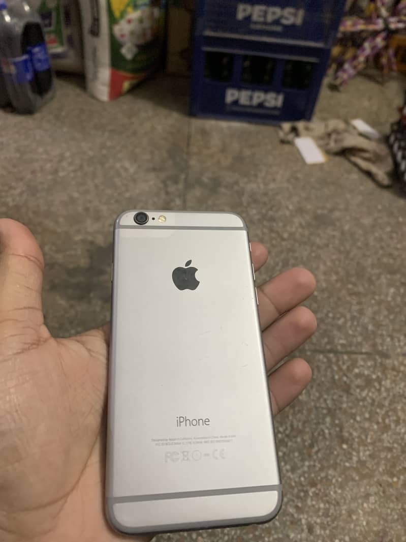 Apple iPhone 6 0
