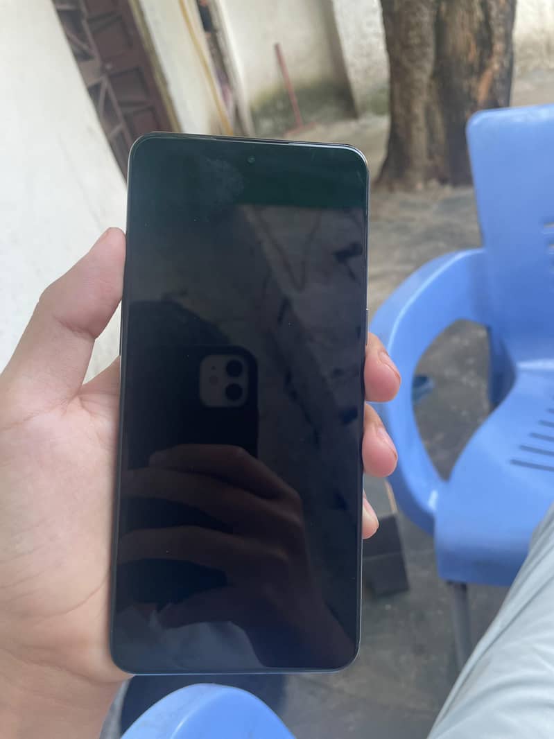 One Plus 10T 5
