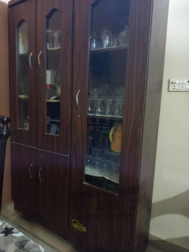 divider / cupboard 0